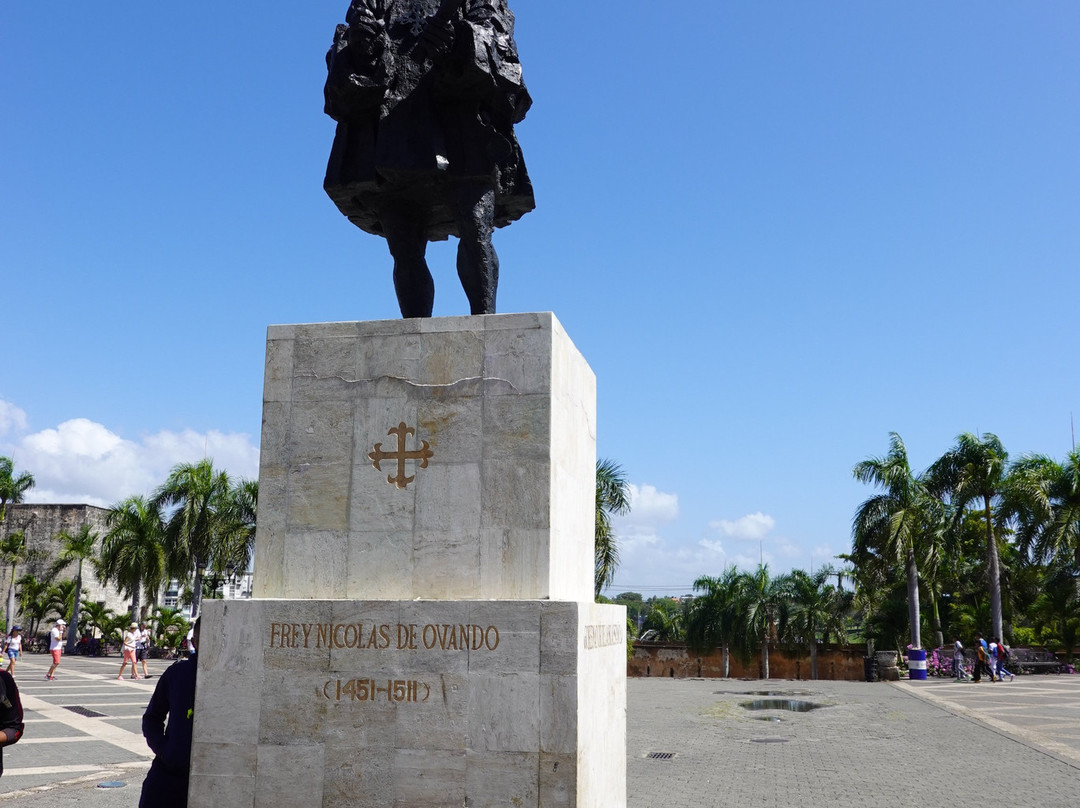 Statue of Nicolas de Ovando-圣多明哥必去景点