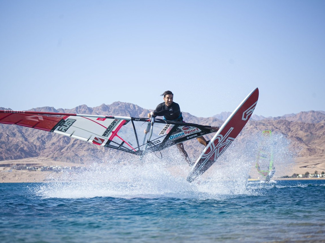 Winderland-达哈卜必去景点