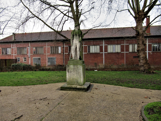 Monument à Frédérick Lemaitre