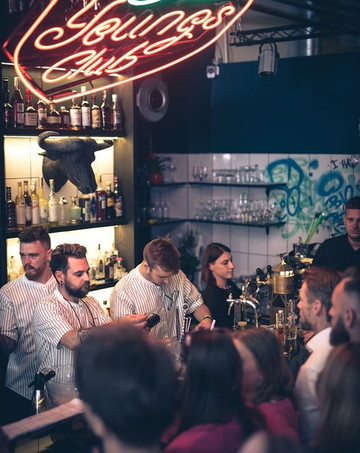 Youngs' Club-维尔纽斯必去景点