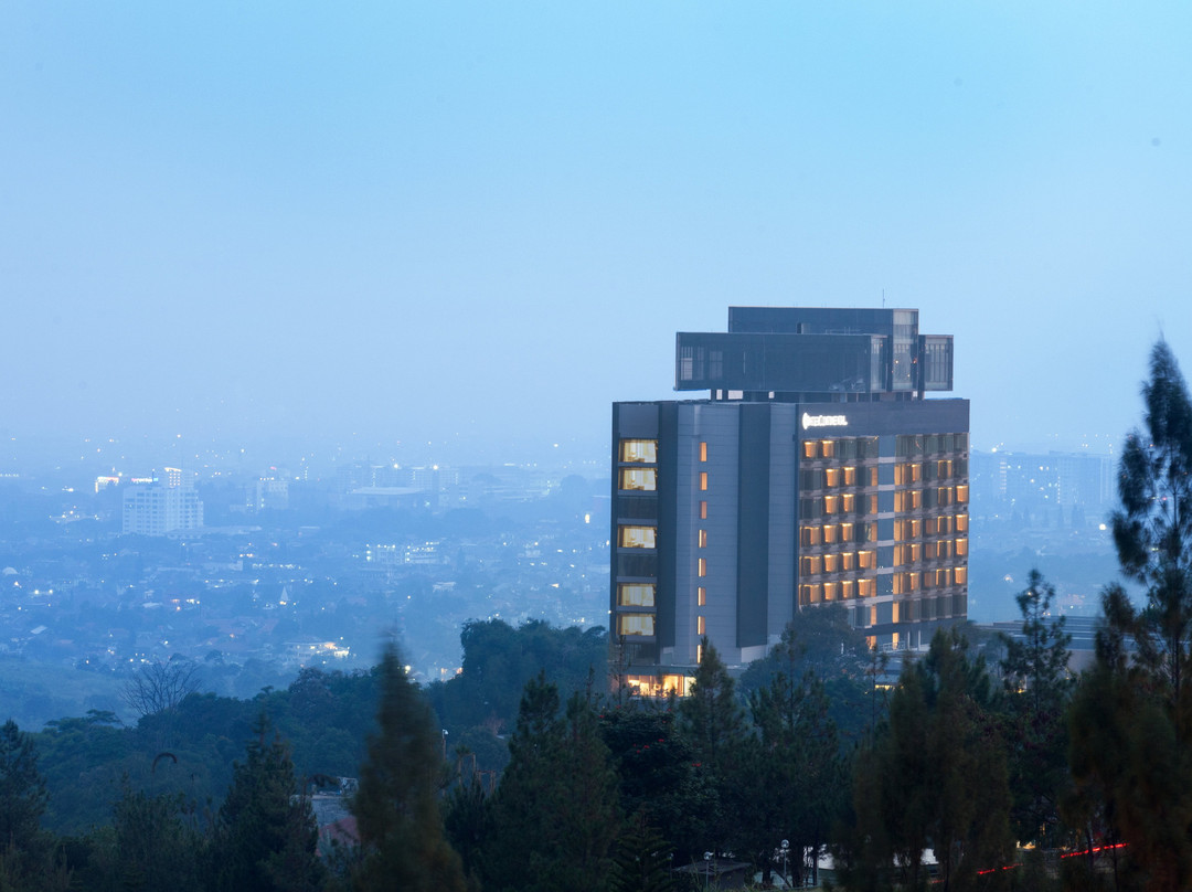 Intercontinental Bandung Dago Pakar By IHG主图