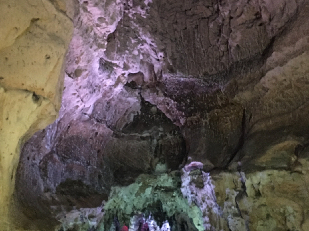 Grutas de Lol-Tun-Oxkutzcab必去景点