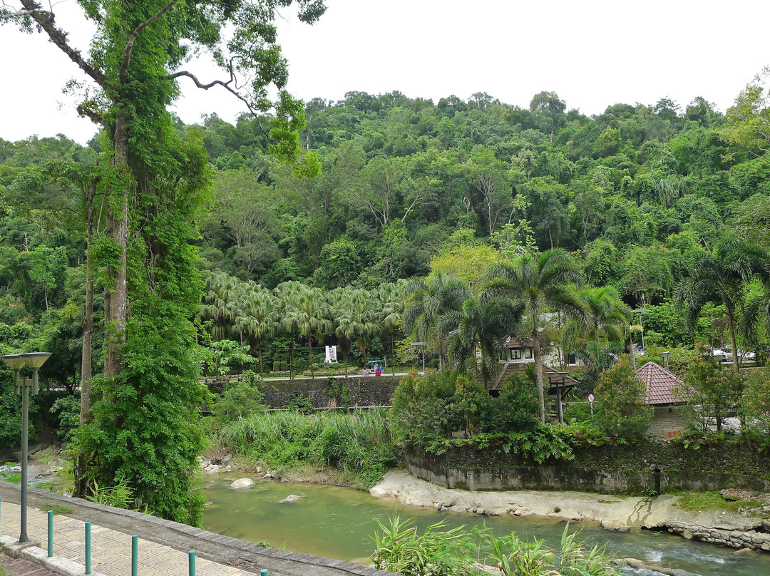 Tinidee Hot Springs景点图片