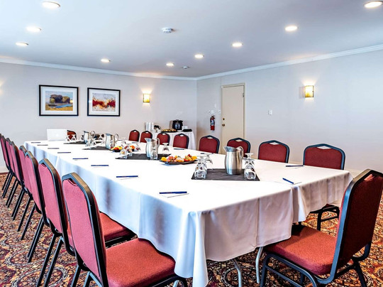 Clayton Hospitality主图