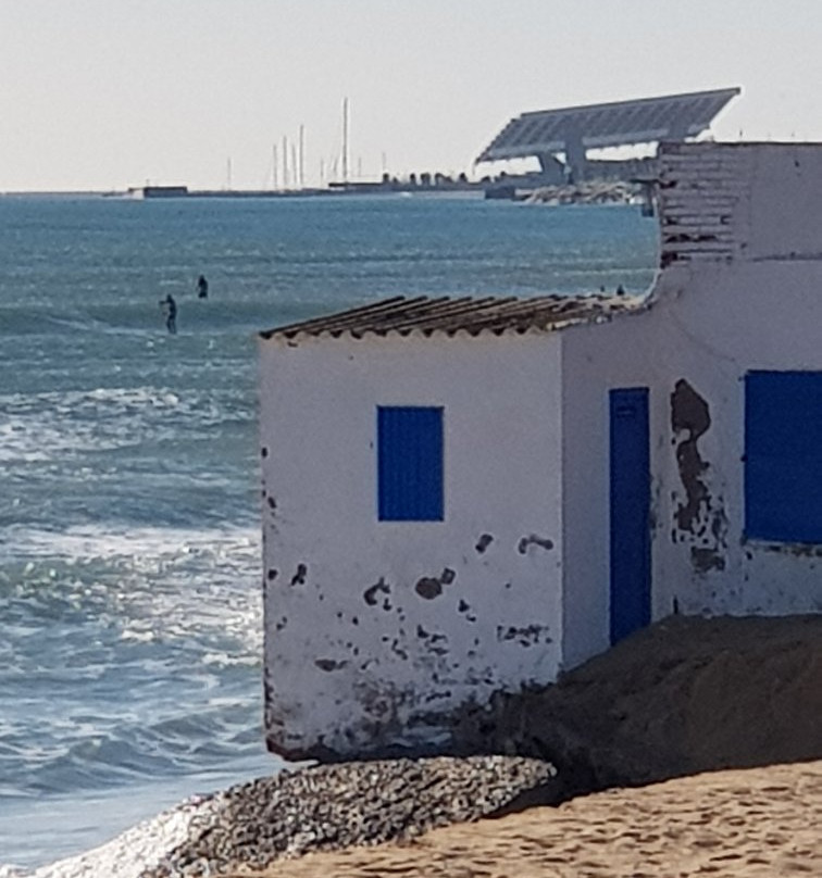 Platja del Cristall-巴达洛纳必去景点