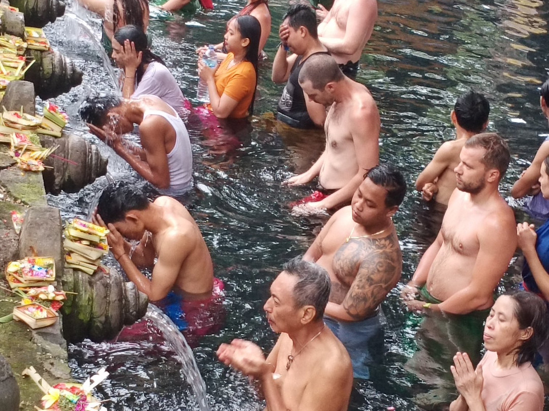 Pura Tirta Empul Segara Merta Sari-沙努尔必去景点