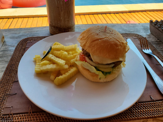 Island Cove Resort主图