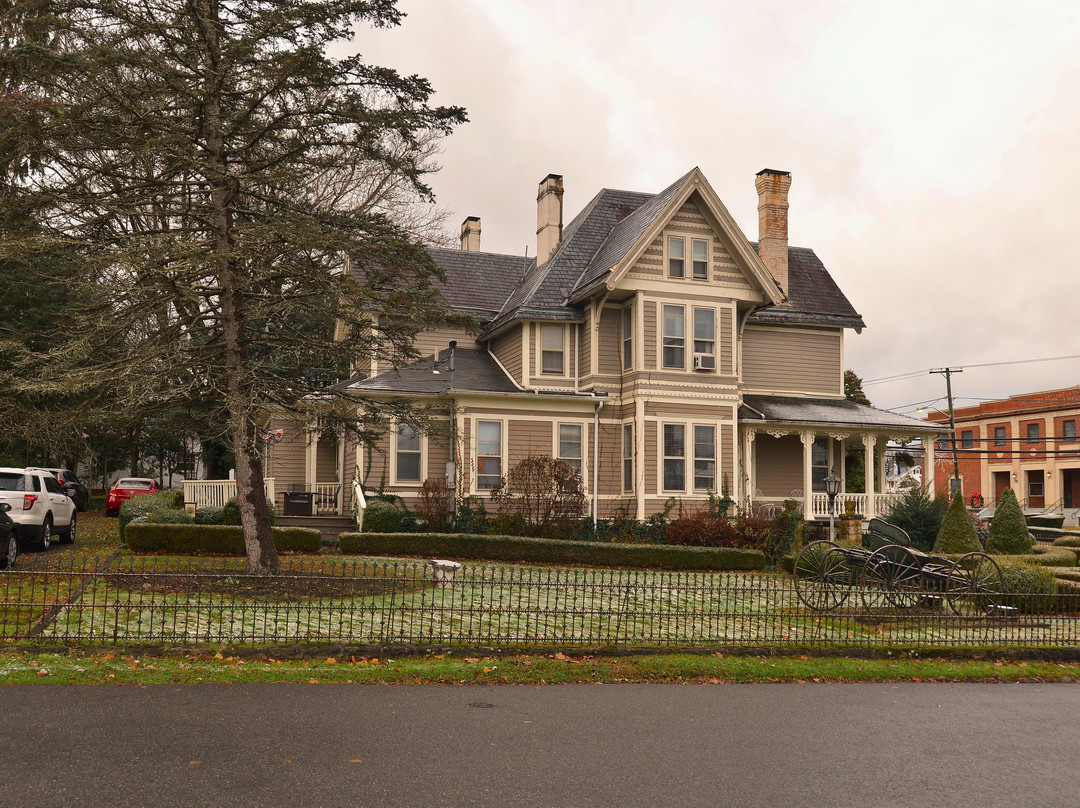 The Historic Morris Harvey House Inn主图