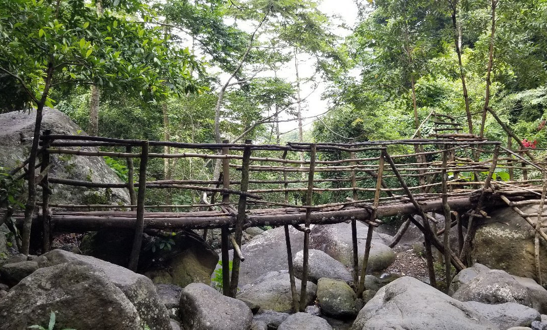 Tanawan Falls景点图片