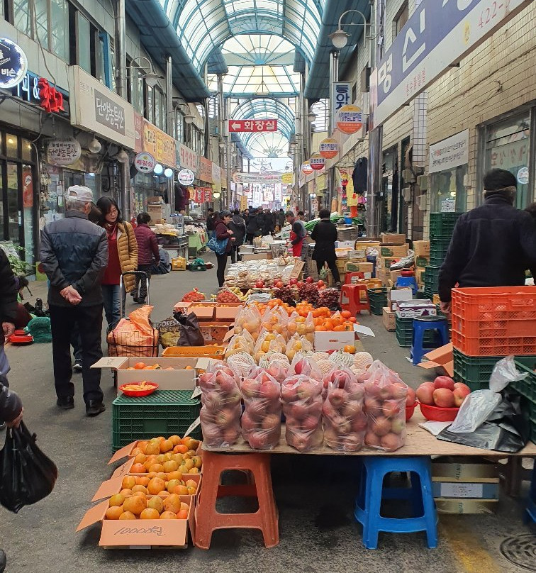 Danyang Market-丹阳郡必去景点