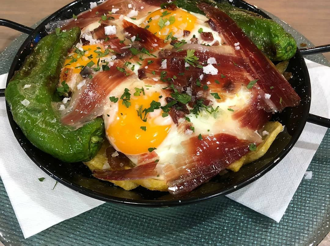 La Maruja Cerveza y Tapas