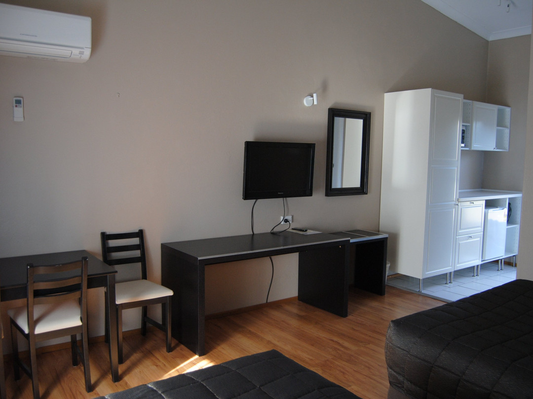 Airlie House Motor Inn主图