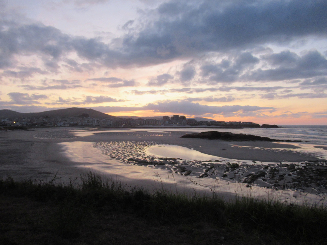 Playa de Altar景点图片