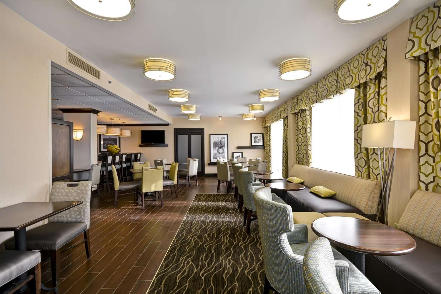 Hampton Inn Detroit/northville-官方