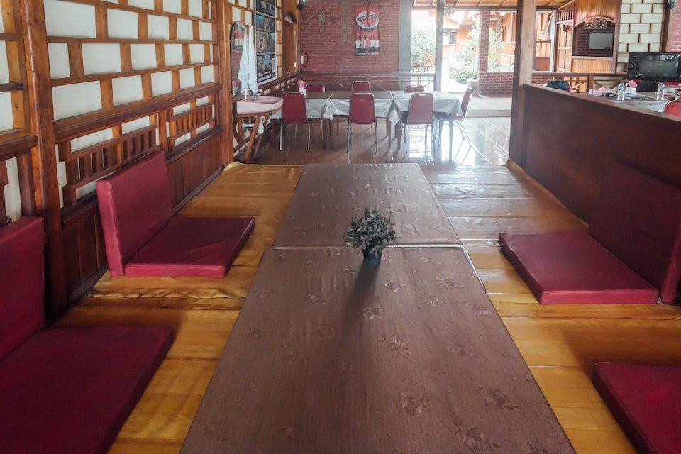 OYO 1300 Crecia Guest House主图