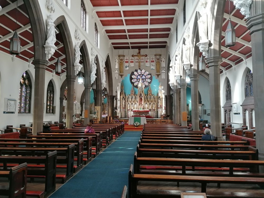 Holy Cross Church-圣海伦斯必去景点