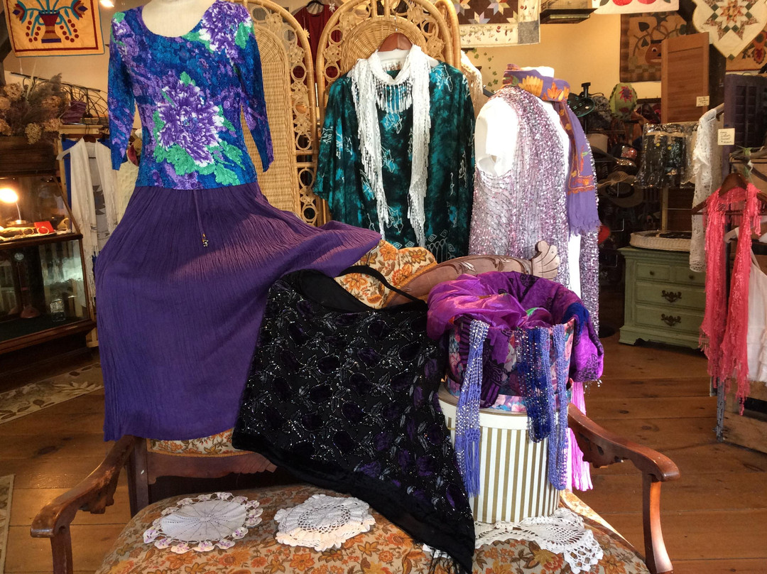 Sharon's On The Common