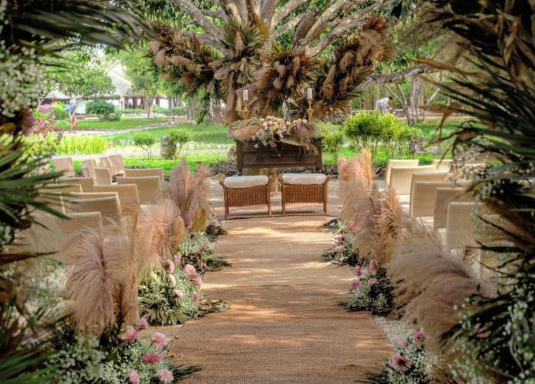 邦劳岛水蓝海滩度假村主图