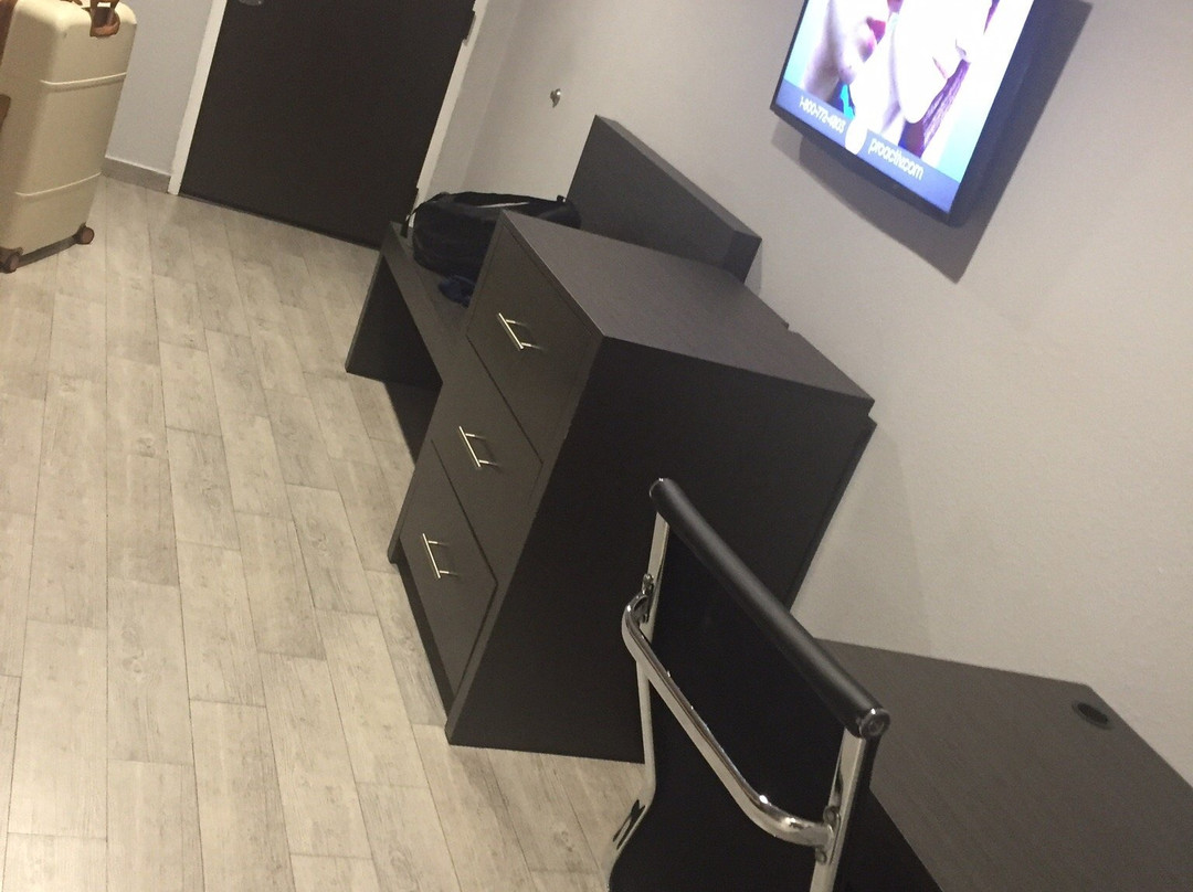 Hollywood Inn Express LAX主图