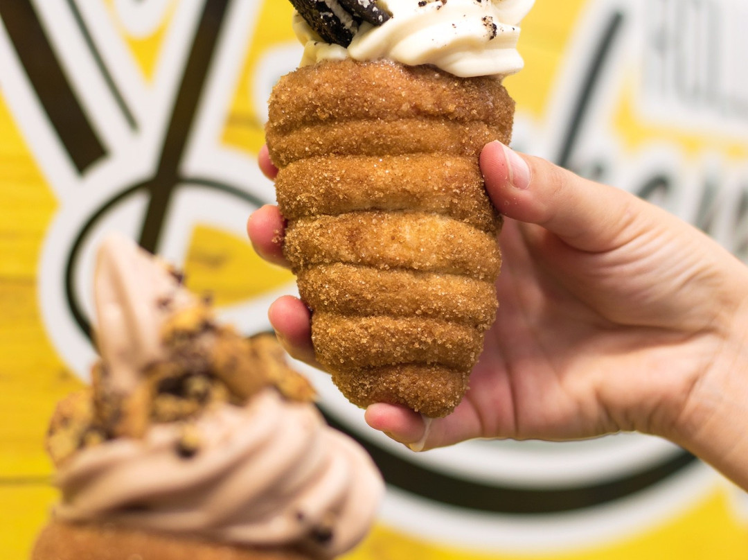 Trdelnikcln Rolling Bakery