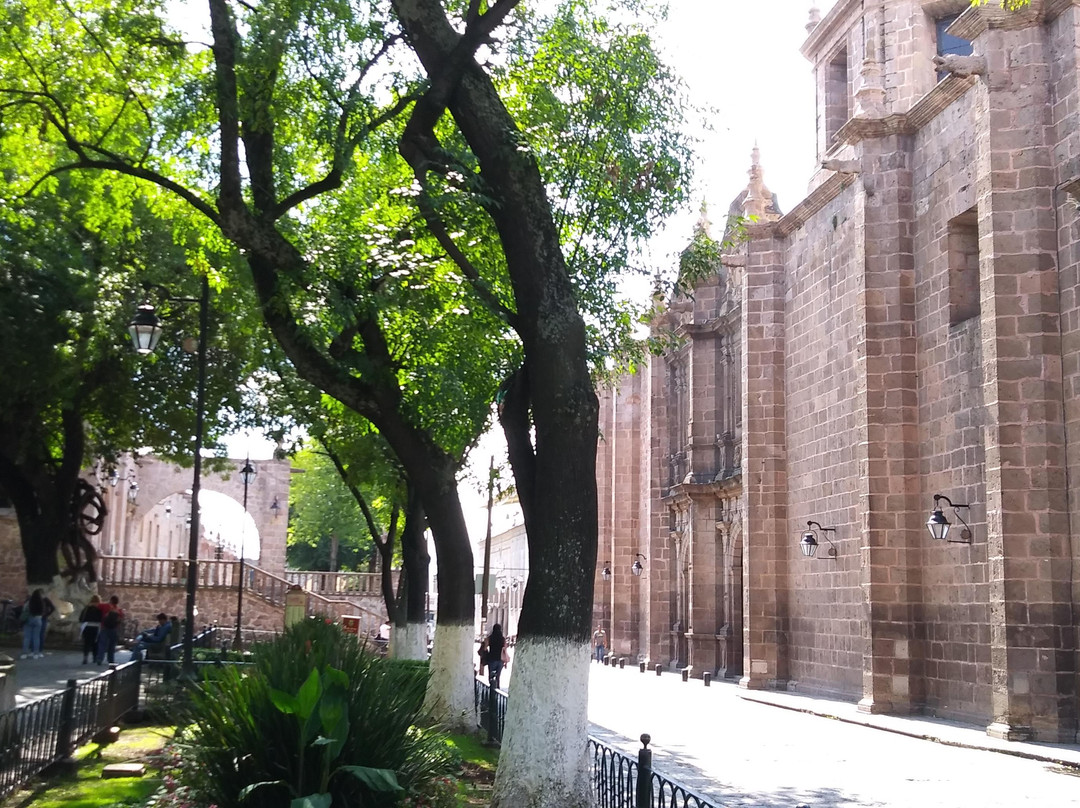 De Tour con Rodo-莫雷利亚必去景点