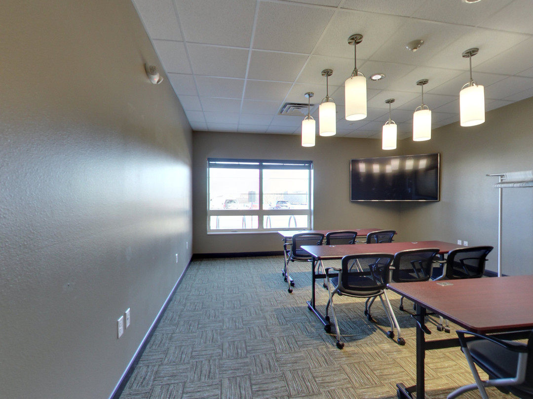 Staybridge Suites Madison - Fitchburg by IHG主图