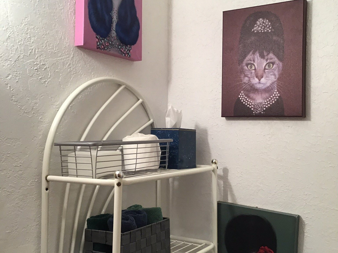 Grizzly Roadhouse Bed & Breakfast主图