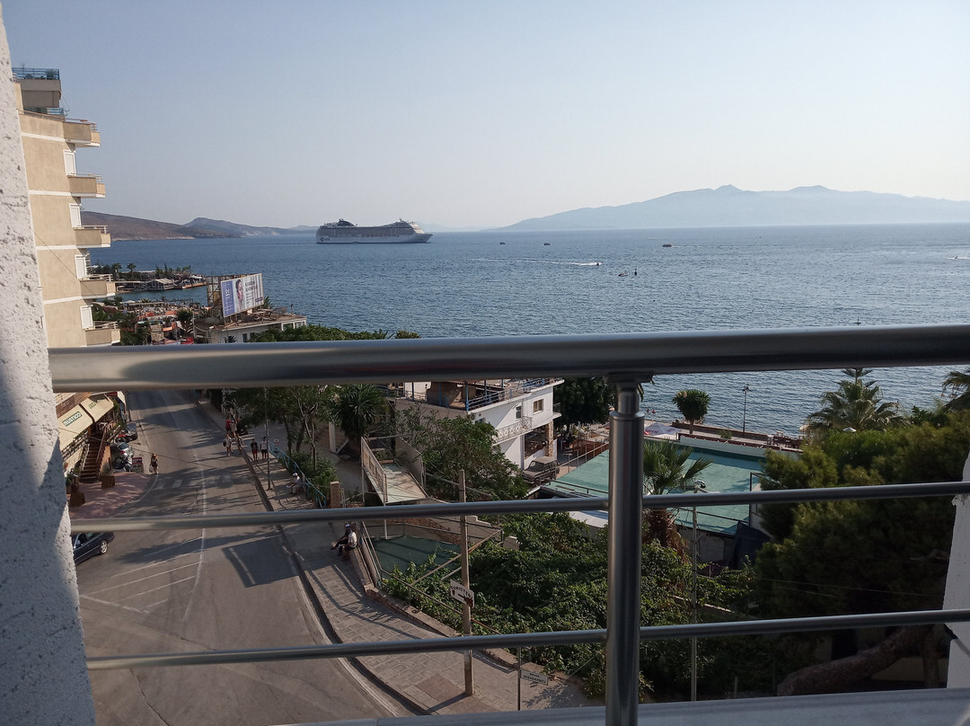 Hotel Kapllani主图