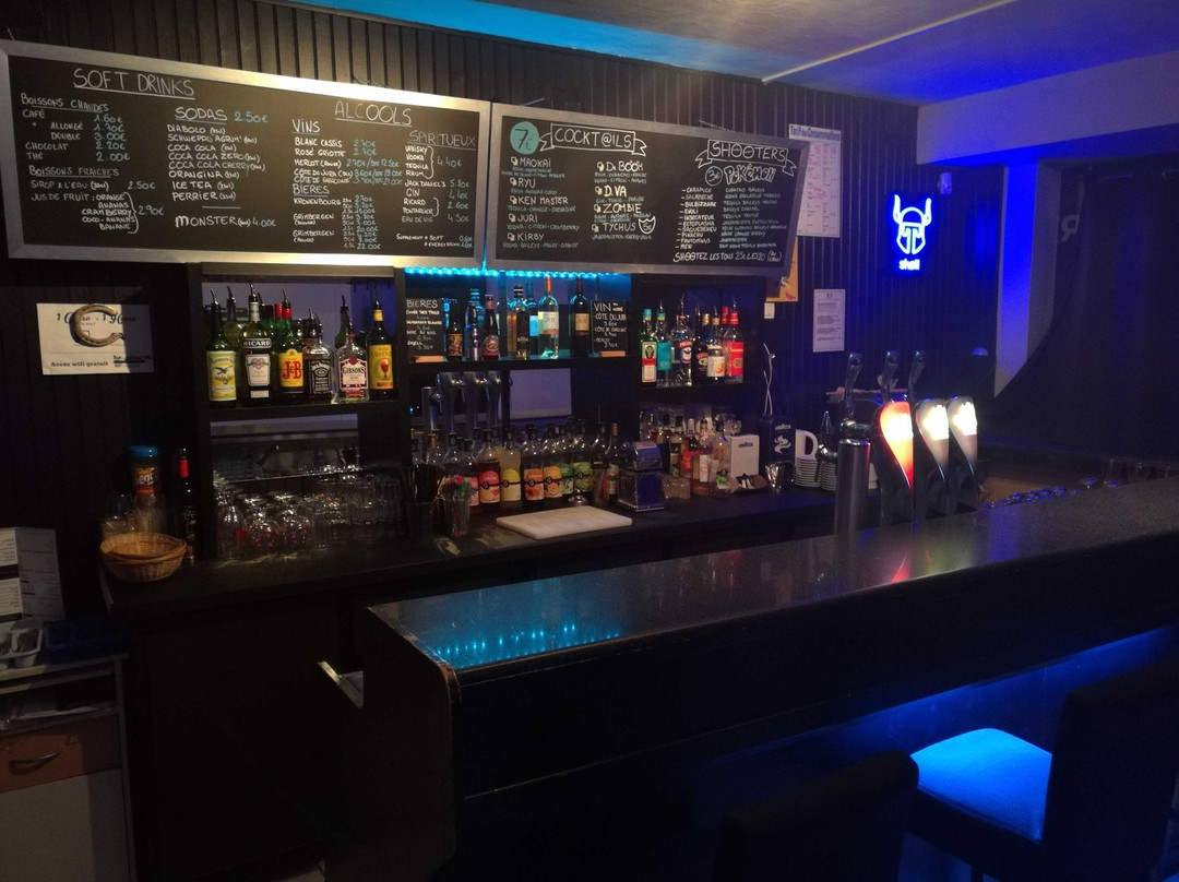 E-BAR-贝桑松必去景点