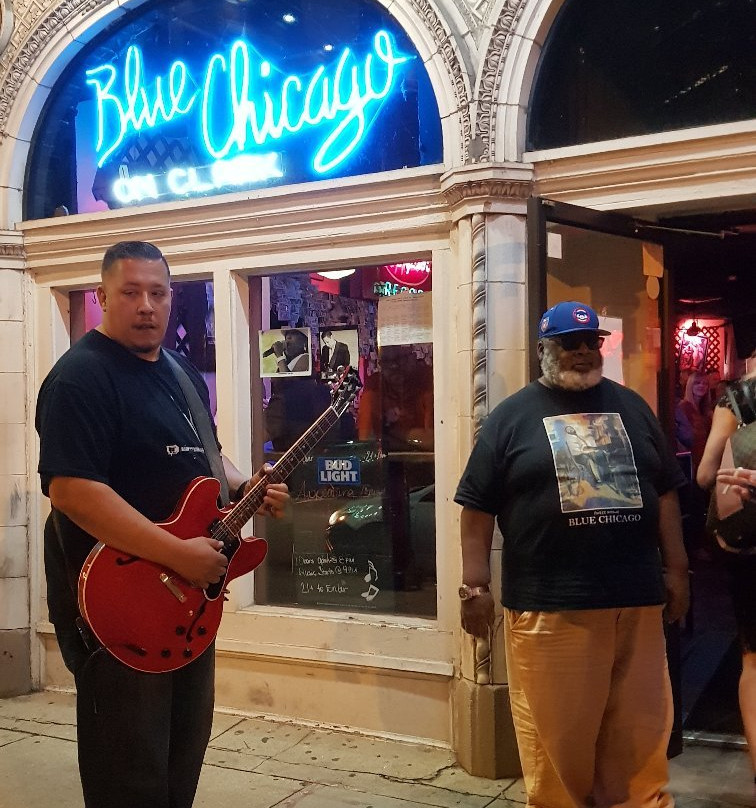 Blue Chicago布鲁斯酒吧景点图片