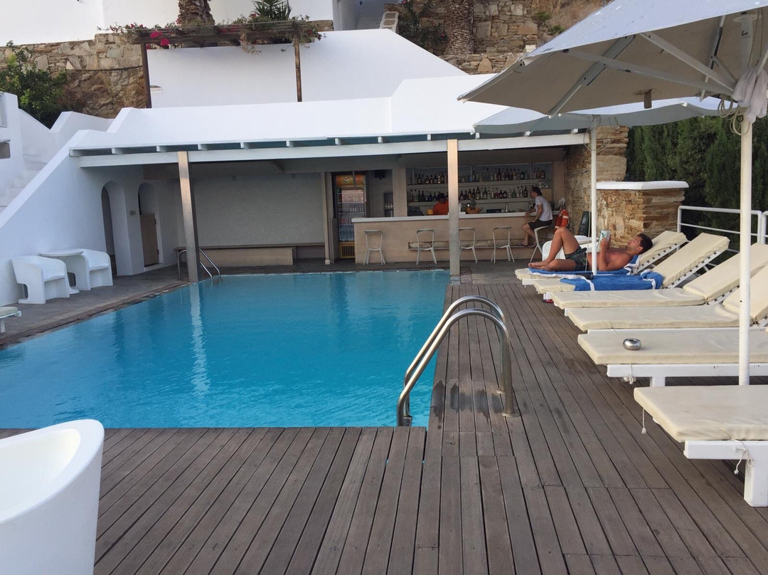 Far Out Hotel & Spa主图