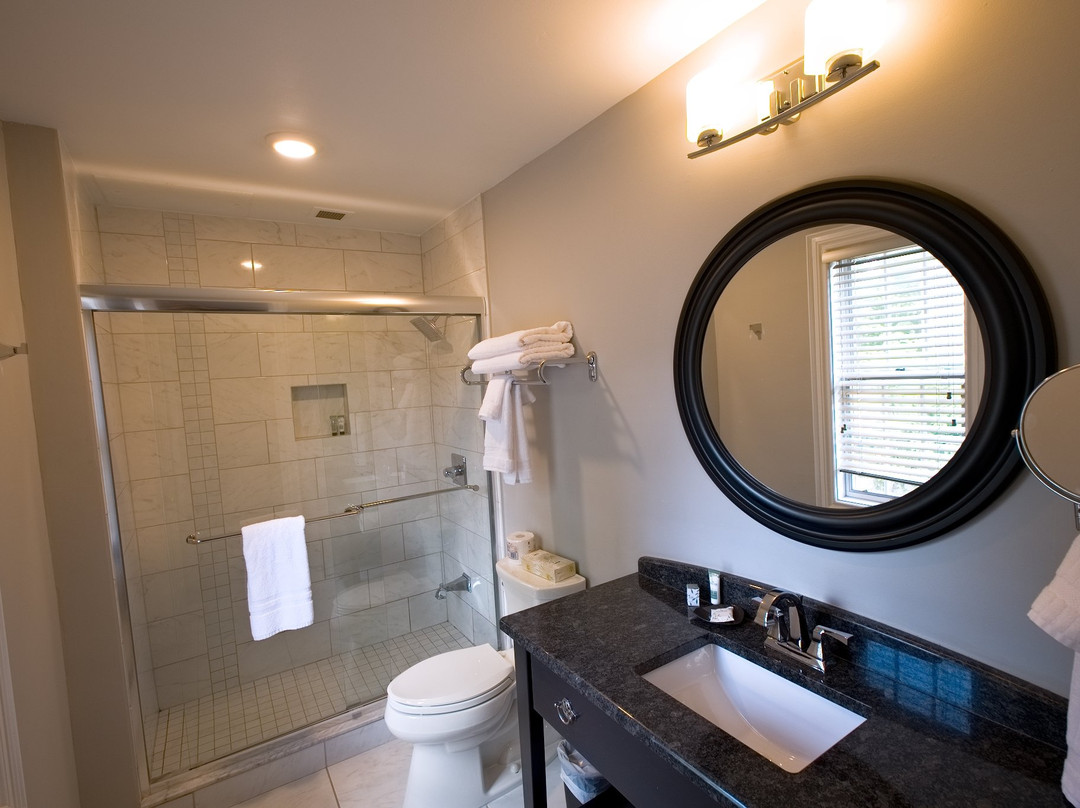 Idlewyld Inn & Spa主图