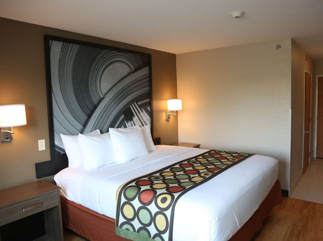 Super 8 By Wyndham Portsmouth主图