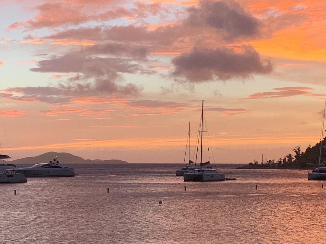 Myett's Garden Inn主图