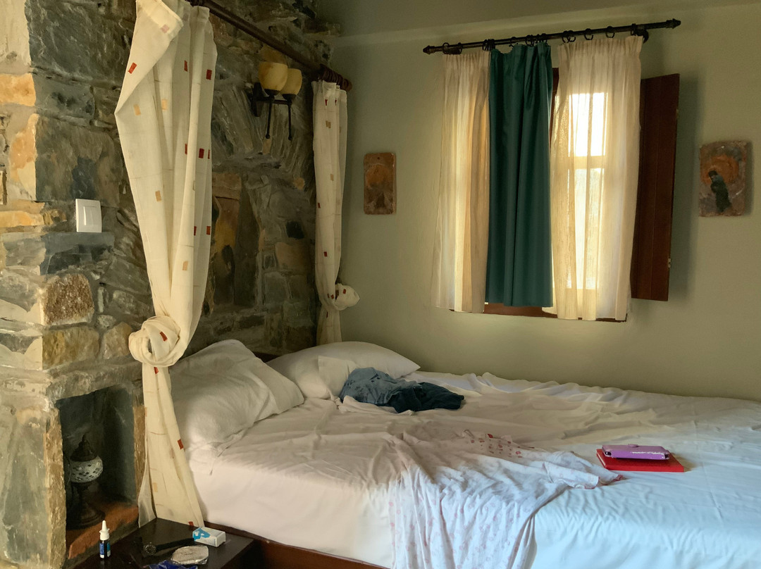 Psamathous Guest House主图