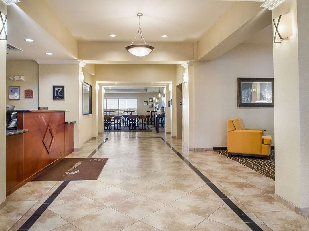 Sleep Inn & Suites主图