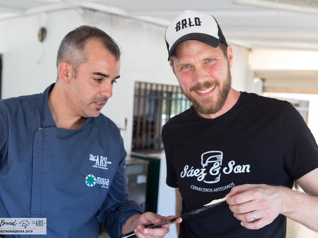 Saez & Son-Naquera必去景点