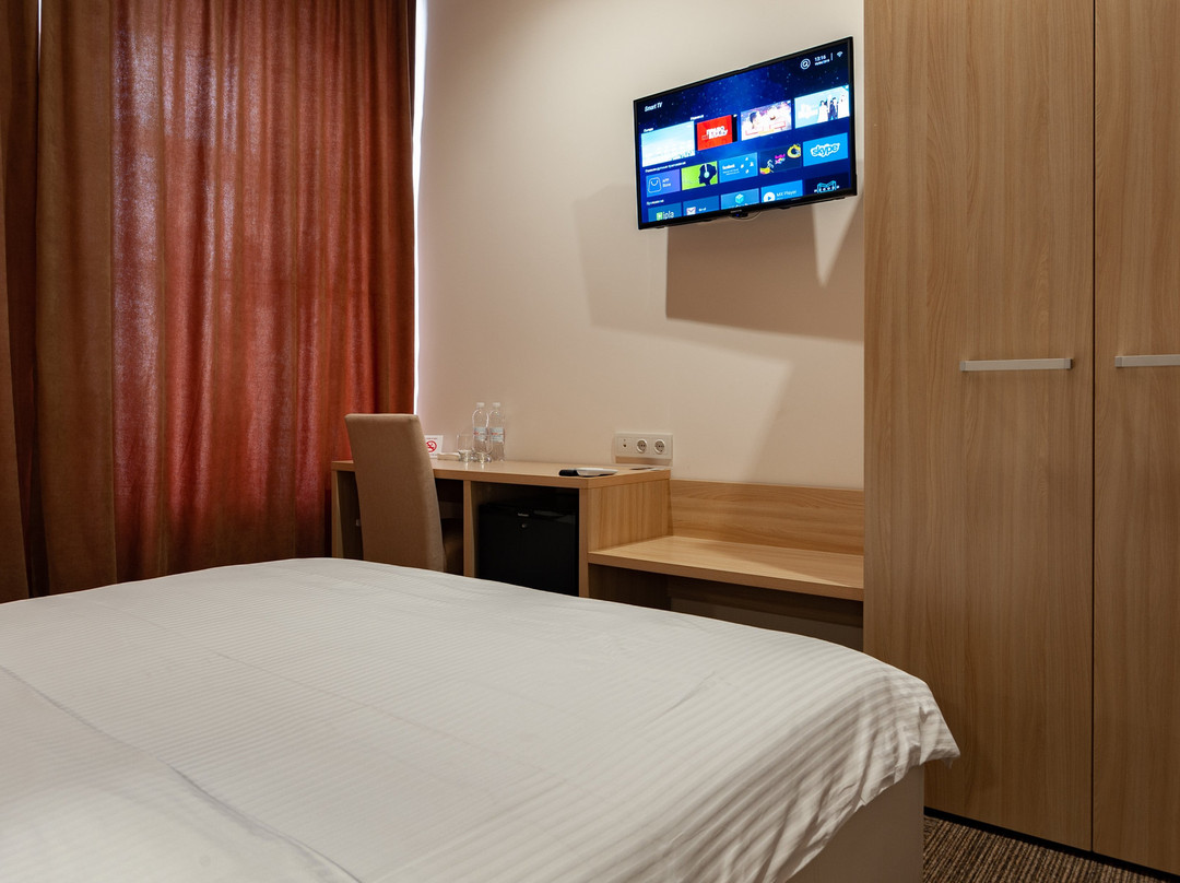 Voskresensky Hotel主图