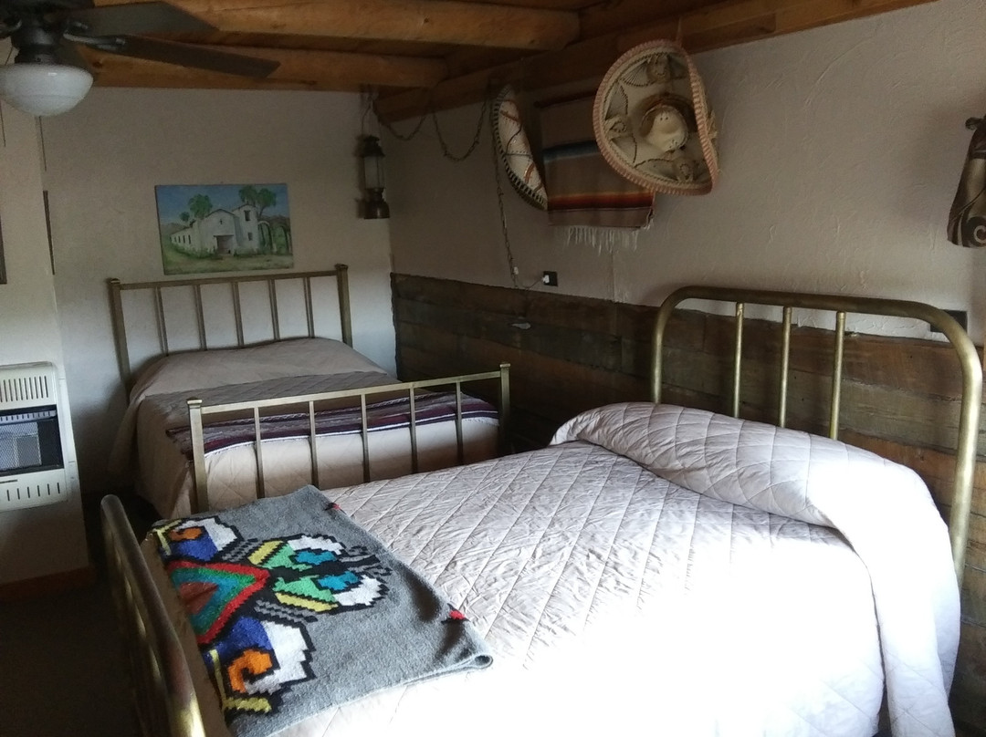 High Plains Homestead主图