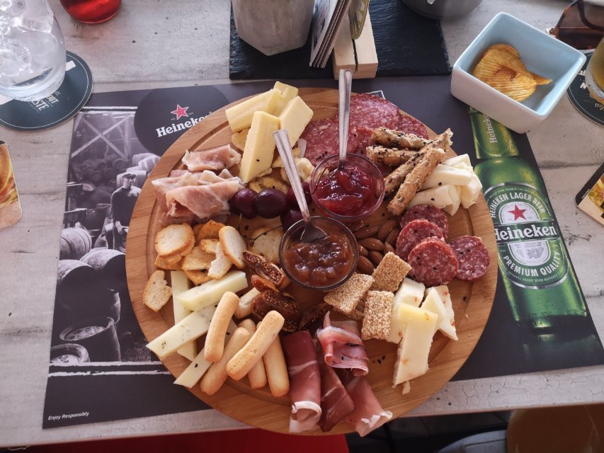 En Plo-Karpathos Town (Pigadia)必去景点