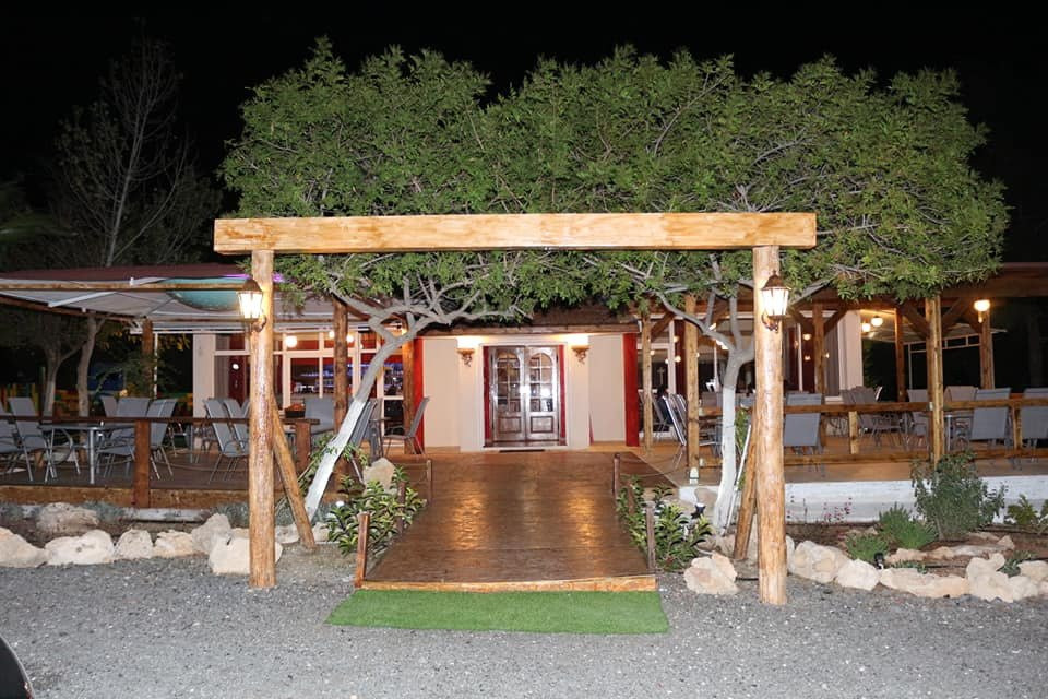 Paramytha餐馆和美食-En Lefko Limassol