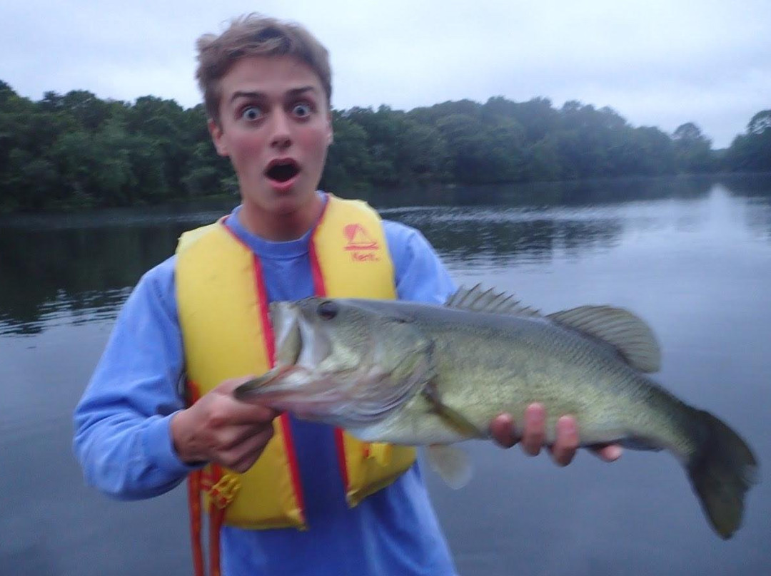 Cape Fresh Fishing Tours-法尔茅斯必去景点