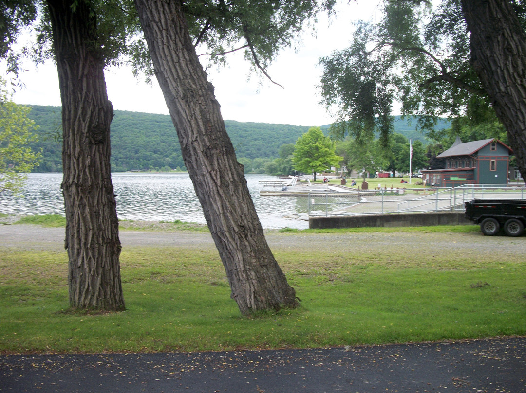 Keuka Lakeside Inn主图