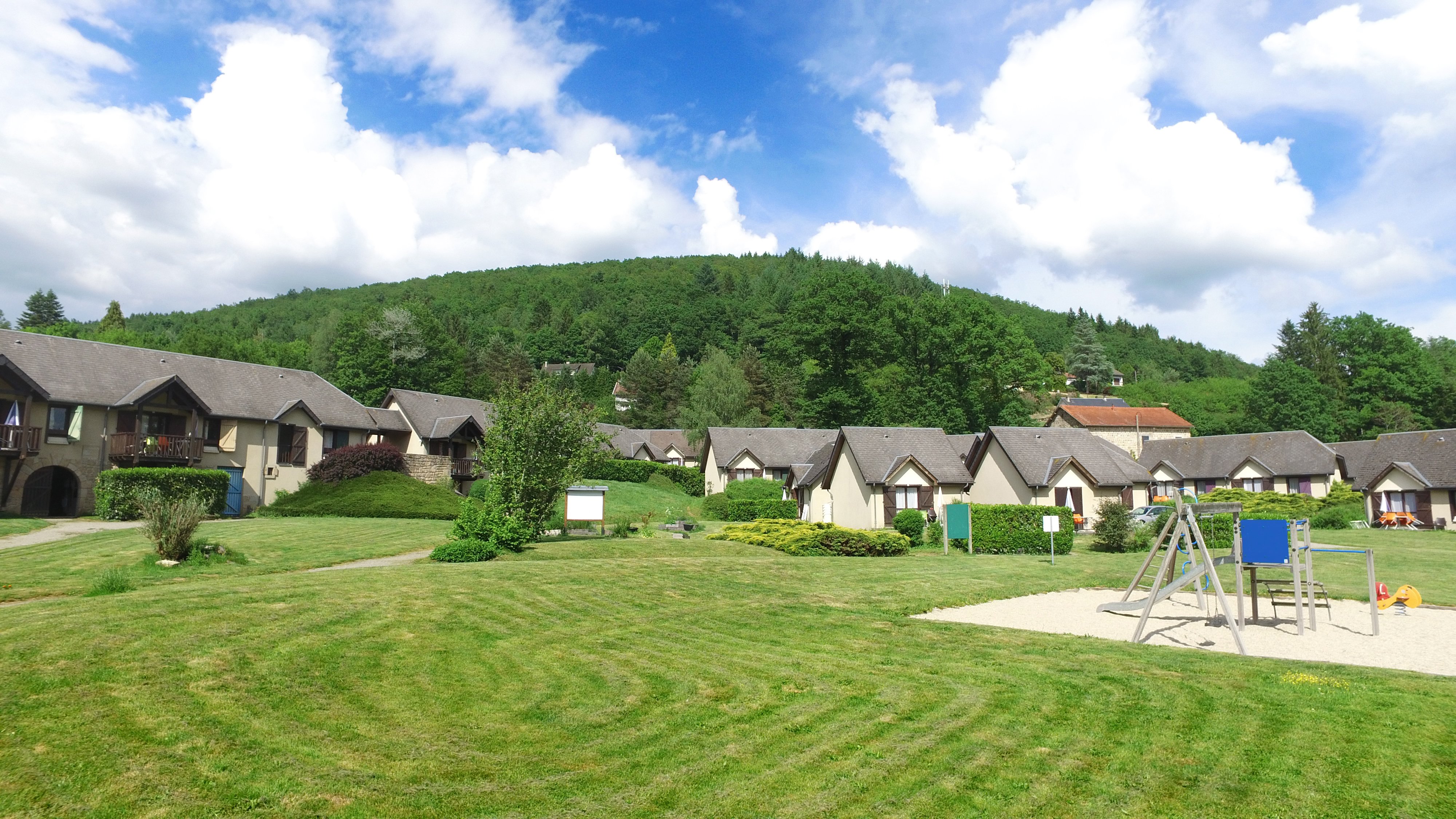 VVF Château sur la Vienne Lac de Vassivière-官方