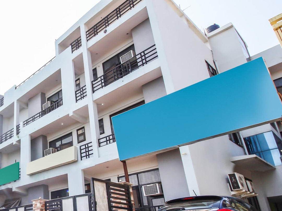 OYO 24075 Galaxy Guest House主图