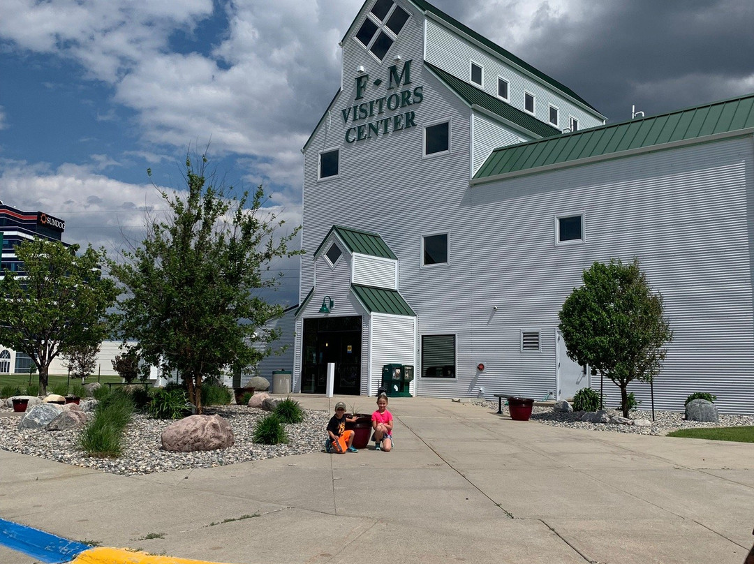 Fargo-Moorhead Visitors Center景点图片