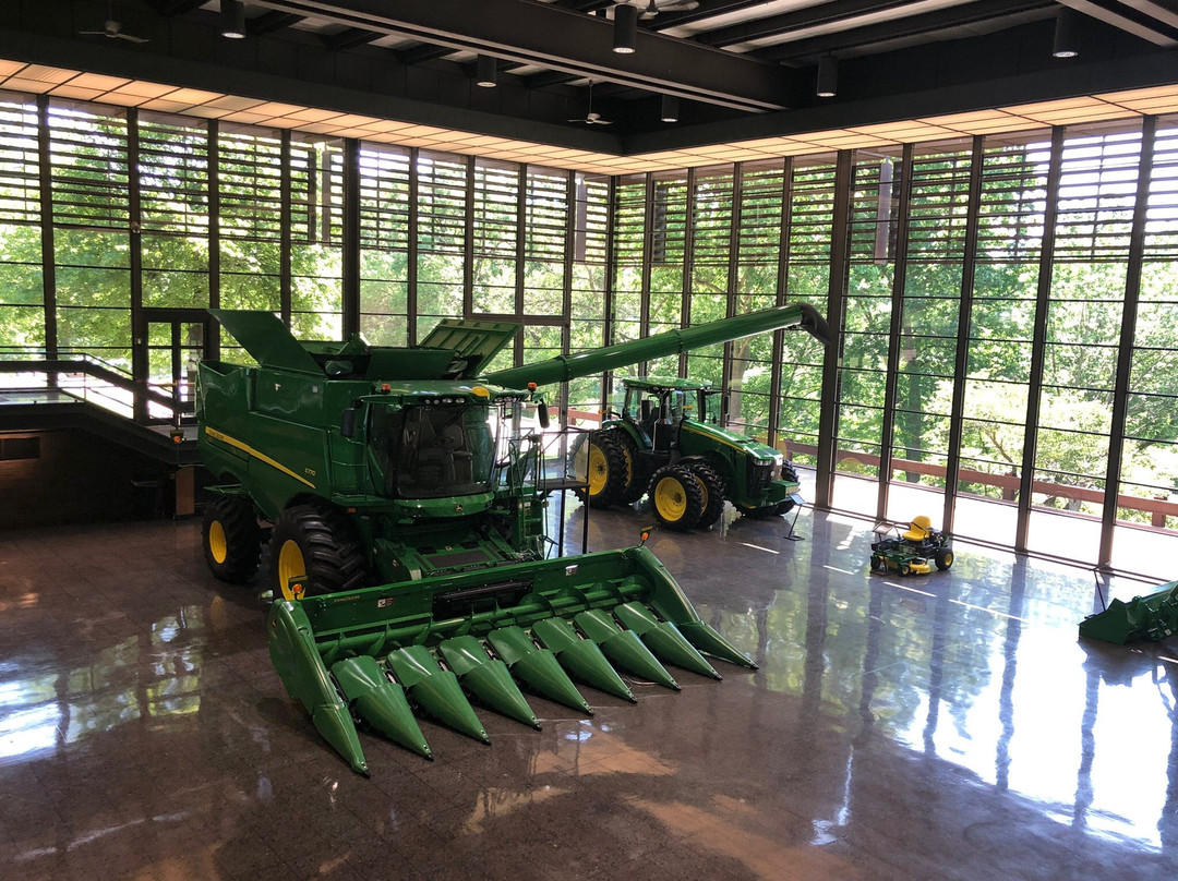 John Deere World Headquarters景点图片