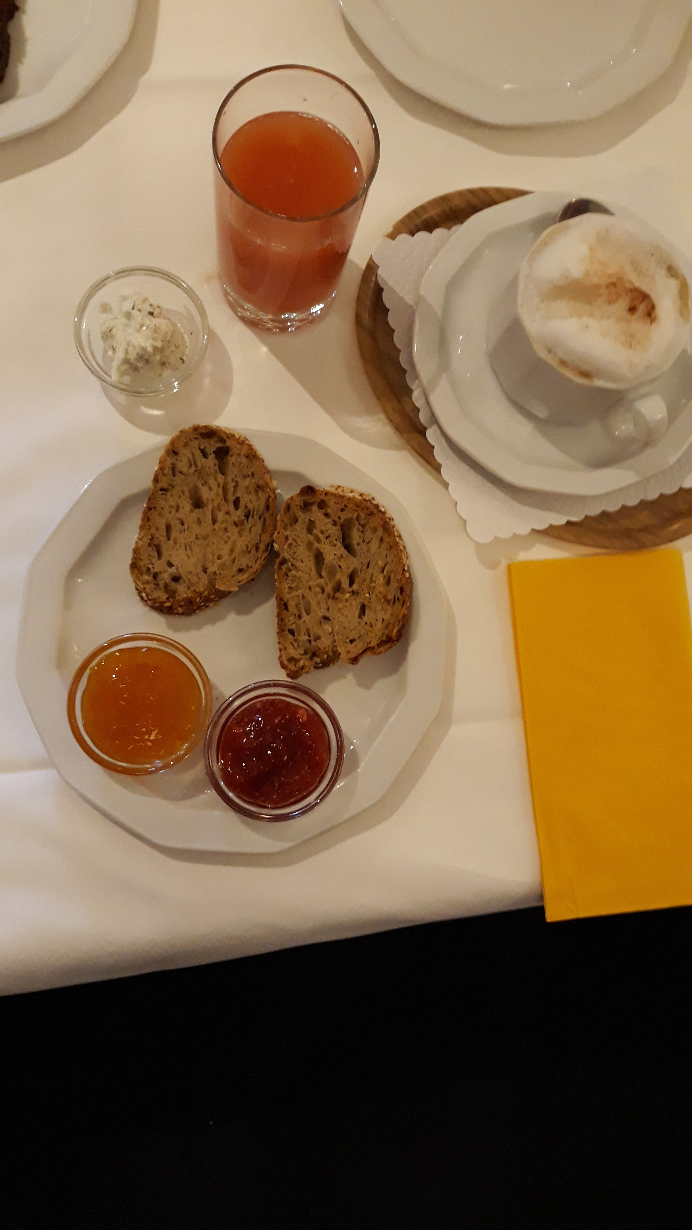Hotel Hofbalzers-餐饮