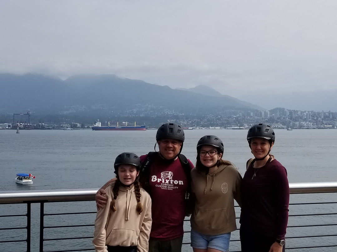 Vancouver Bike Tours景点图片