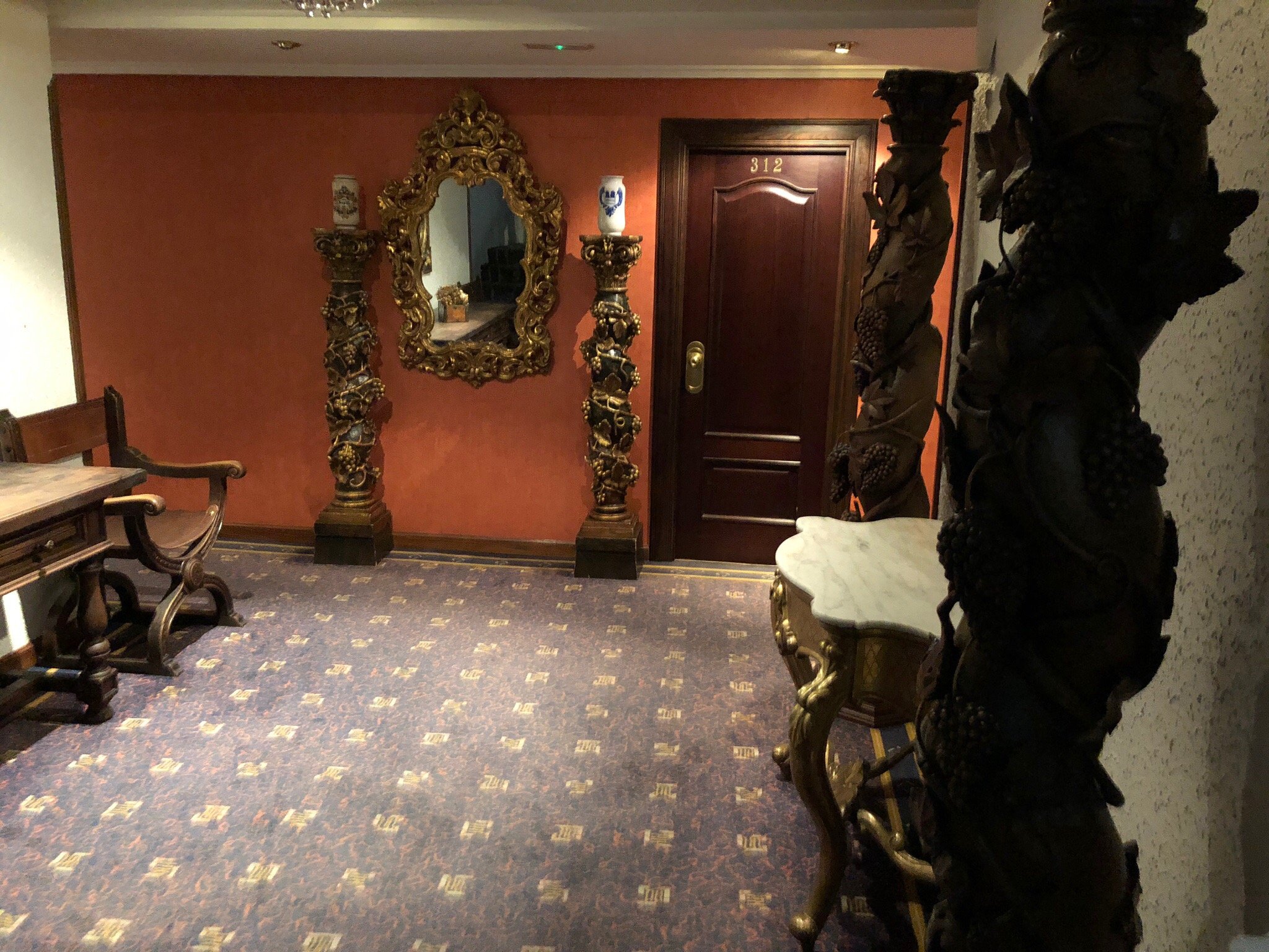 Hotel Julia-官方